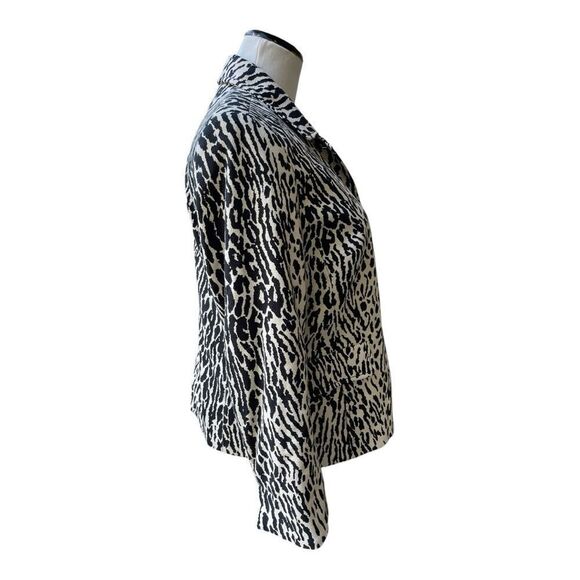 TALBOTS White Black Animal Print Cotton Spandex Blazer Jacket Size 12 Office EUC - Picture 8 of 9